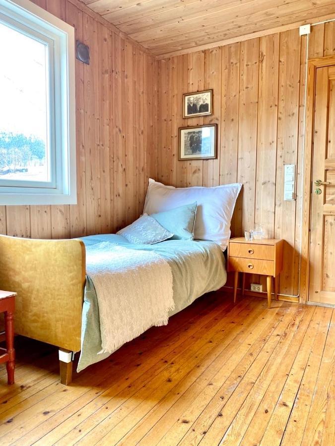 Stort Og Autentisk Hus I Skjak - Kort Vei Til Lom! Ngoại thất bức ảnh