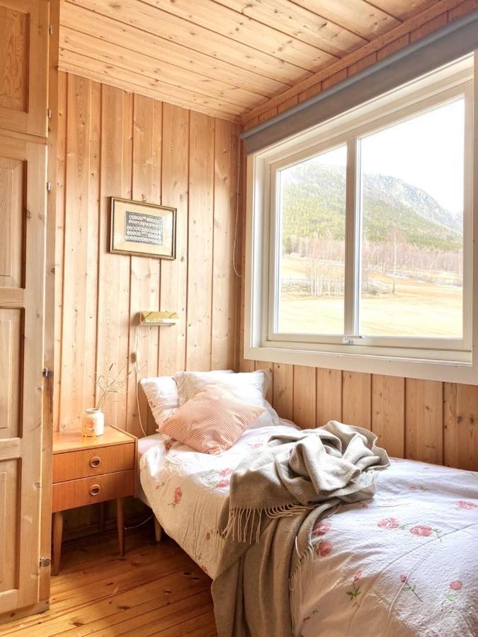 Stort Og Autentisk Hus I Skjak - Kort Vei Til Lom! Ngoại thất bức ảnh